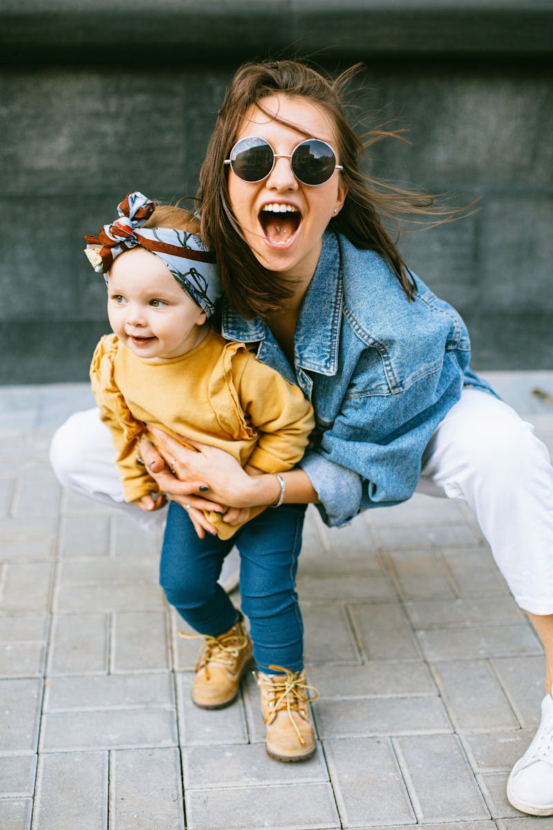 Parent and baby bonding with KoZe baby carrier